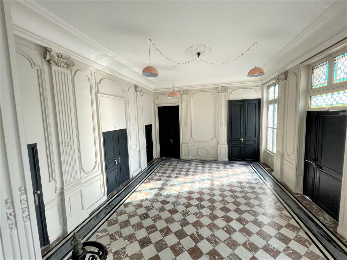 Aux Clefs Des Sacres - Dans Un Hotel Particulier Situe Rue Du Marc - Reims - Hyper Centre Forum Mairie Boulingrin المظهر الخارجي الصورة