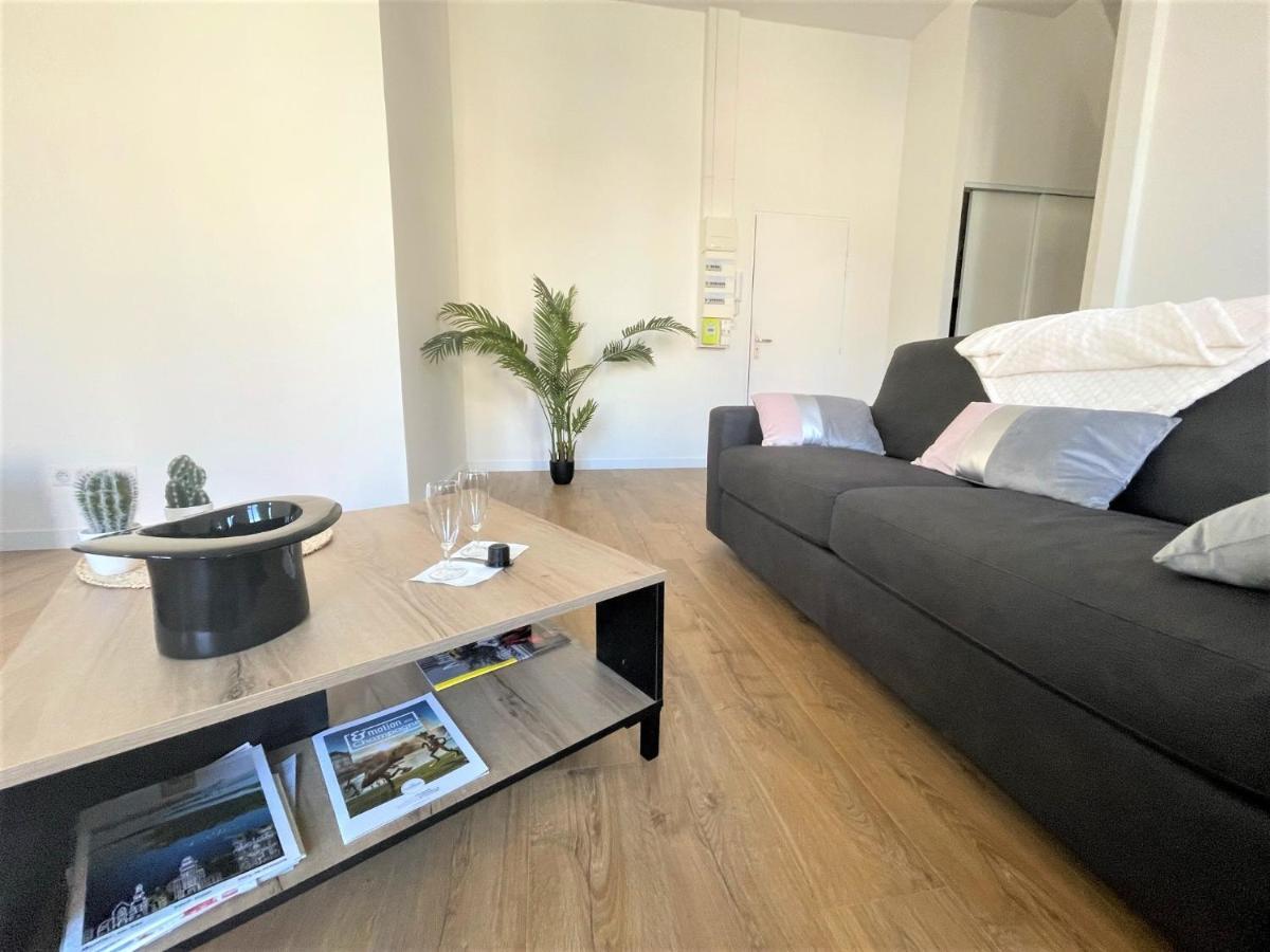 Aux Clefs Des Sacres - Dans Un Hotel Particulier Situe Rue Du Marc - Reims - Hyper Centre Forum Mairie Boulingrin المظهر الخارجي الصورة
