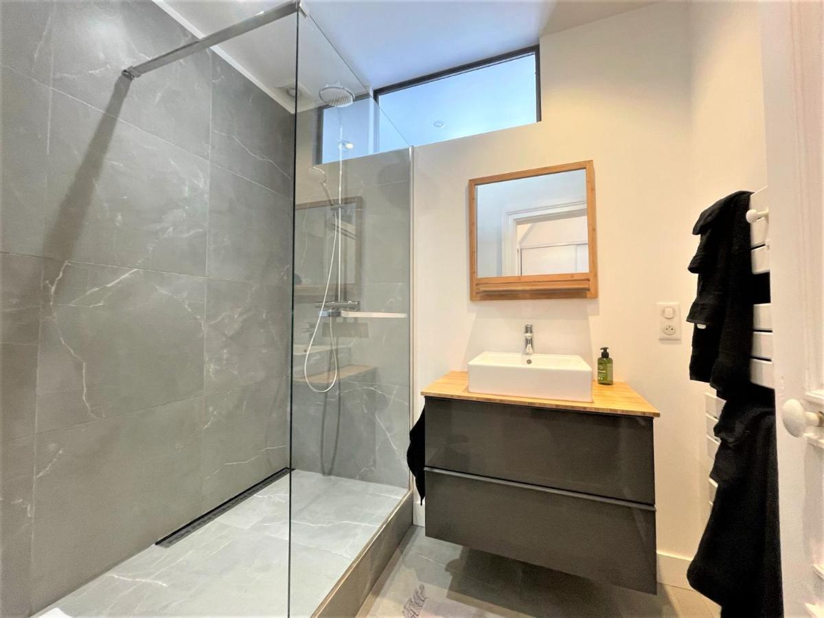 Aux Clefs Des Sacres - Dans Un Hotel Particulier Situe Rue Du Marc - Reims - Hyper Centre Forum Mairie Boulingrin المظهر الخارجي الصورة