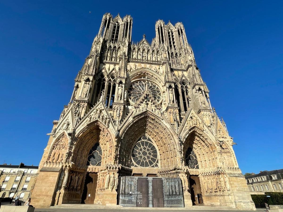 Aux Clefs Des Sacres - Dans Un Hotel Particulier Situe Rue Du Marc - Reims - Hyper Centre Forum Mairie Boulingrin المظهر الخارجي الصورة