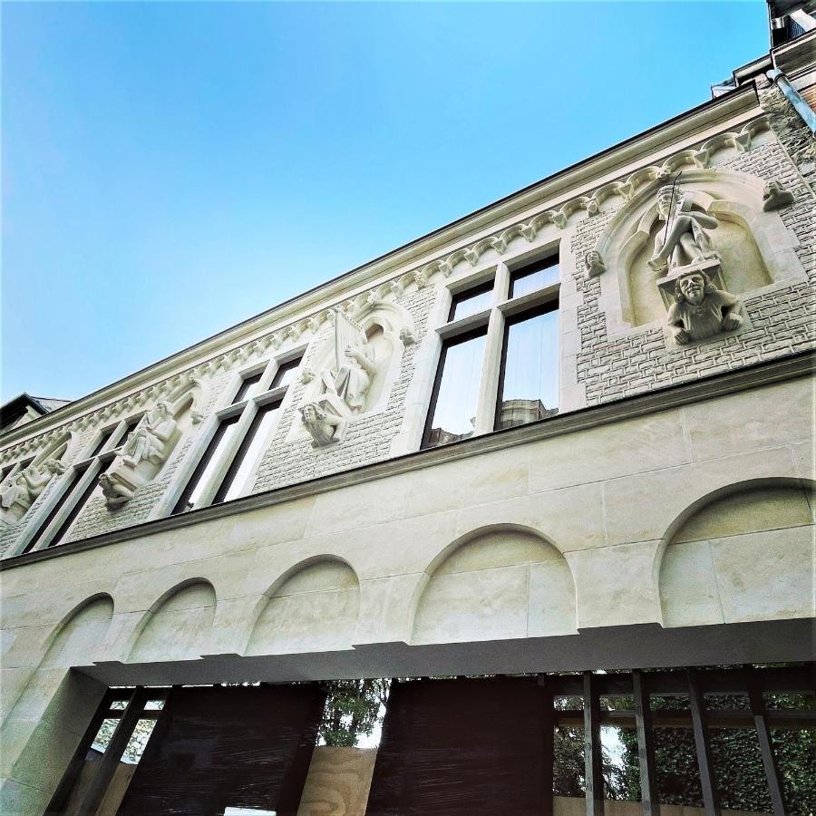 Aux Clefs Des Sacres - Dans Un Hotel Particulier Situe Rue Du Marc - Reims - Hyper Centre Forum Mairie Boulingrin المظهر الخارجي الصورة