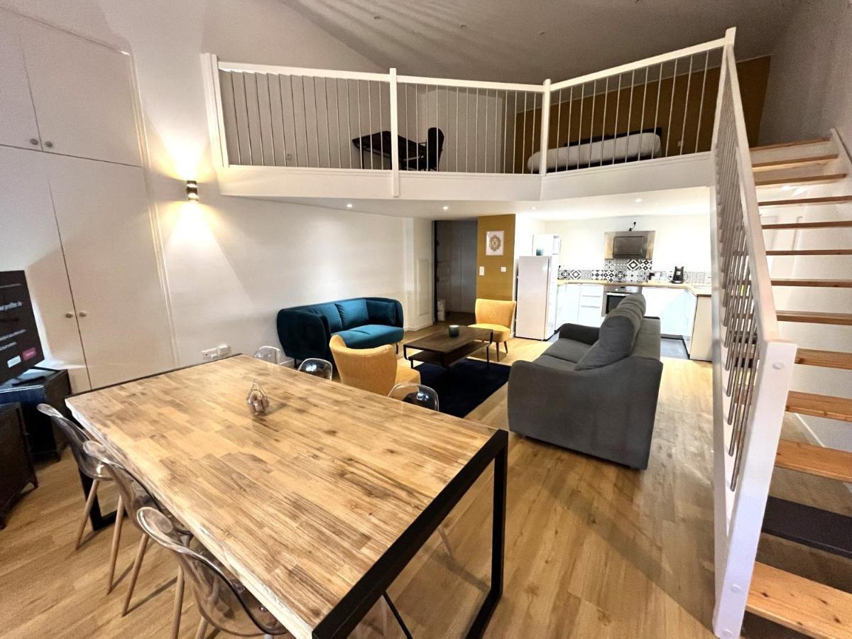 Aux Clefs Des Sacres - Dans Un Hotel Particulier Situe Rue Du Marc - Reims - Hyper Centre Forum Mairie Boulingrin المظهر الخارجي الصورة